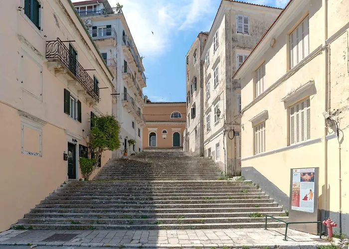 Alisachni In Old Of Corfu! Апартаменты *