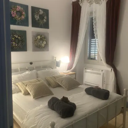 Apartment Alisachni In Old Of Corfu! Corfu (city)